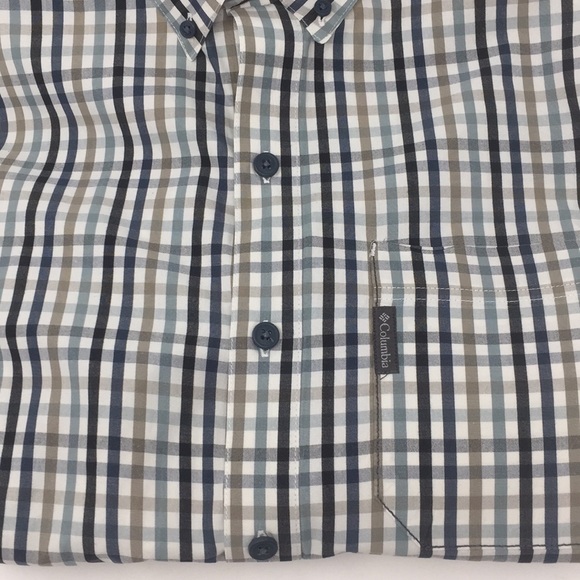 Columbia Size Medium Button Down Shirt 👔 - Picture 4 of 5